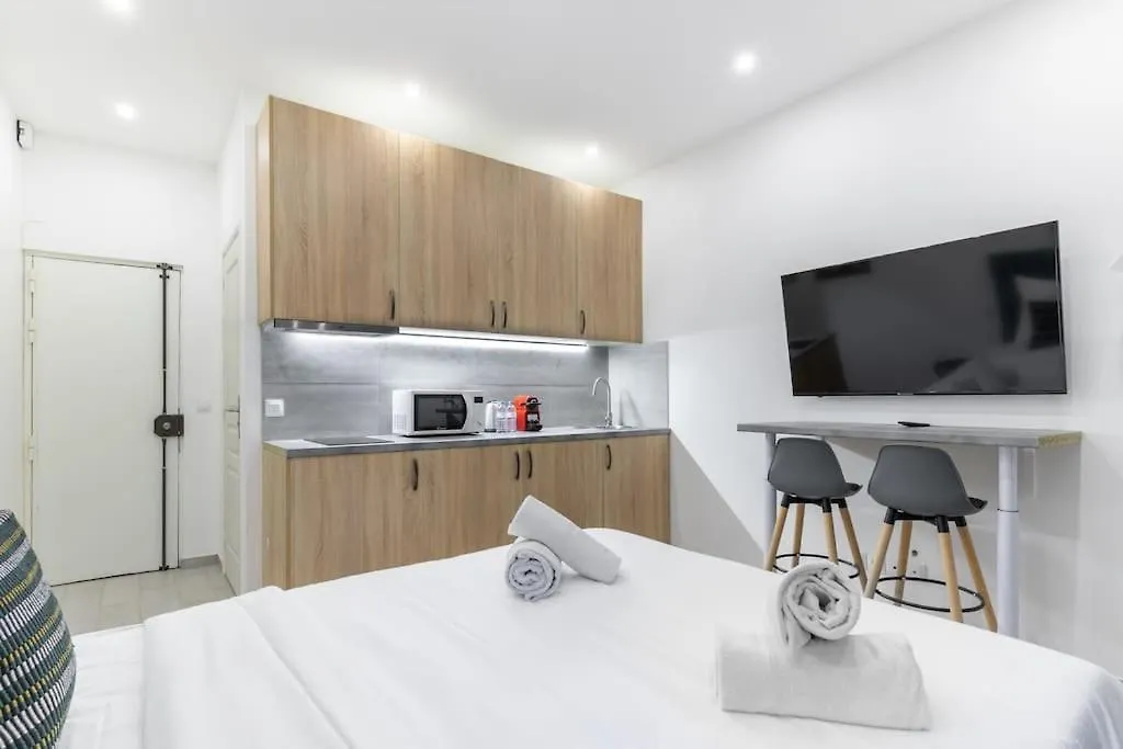 Apartment Lemercier Batignolles Cosy 2p Paris